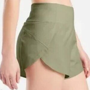 Athleta Run With It Shorts Women's Running Workout Breathable Crossover Sides S